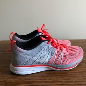 Nike Flyknit Trainers (Men's Size 6.5, Women's 8)